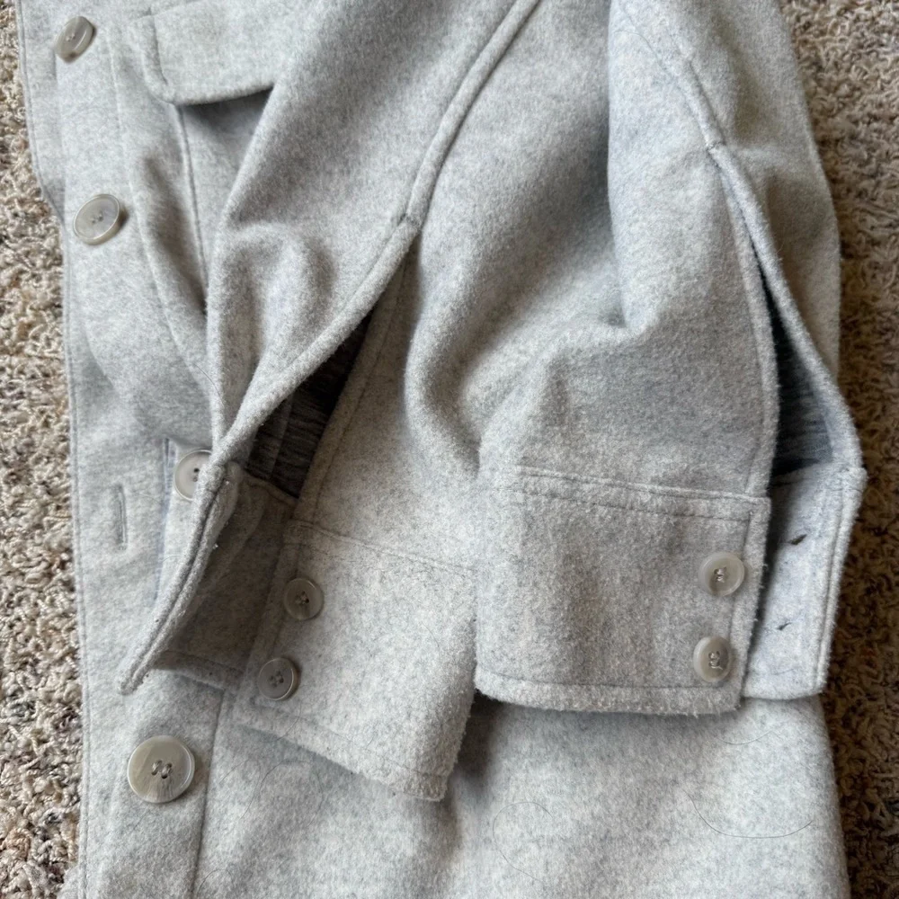 H&M Women’s Jersey Shirt Jacket Shacket in Light Beige Melange Medium